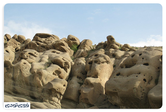 Verdij stone ghosts