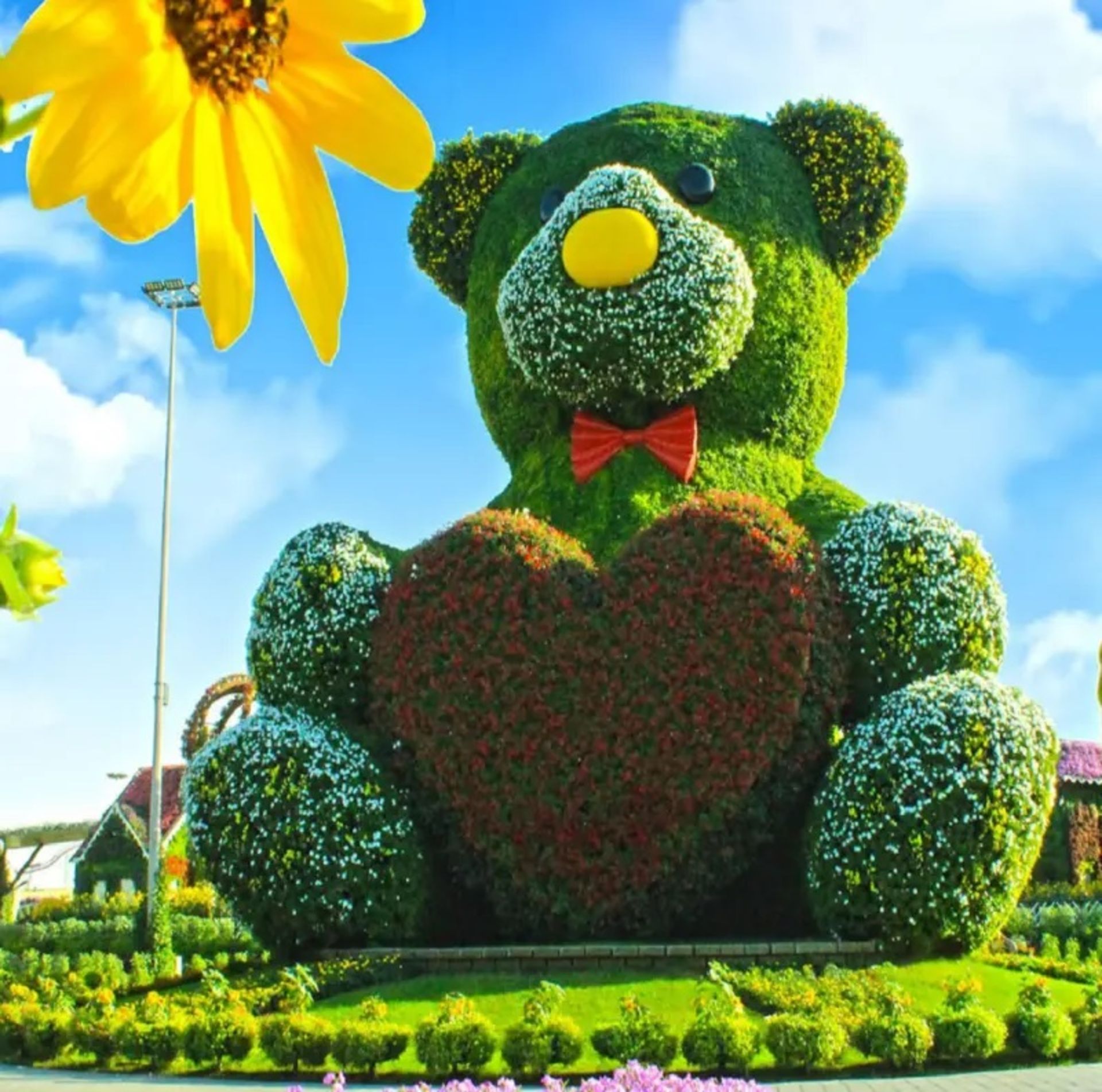 Miracle Garden Green bear Dubai