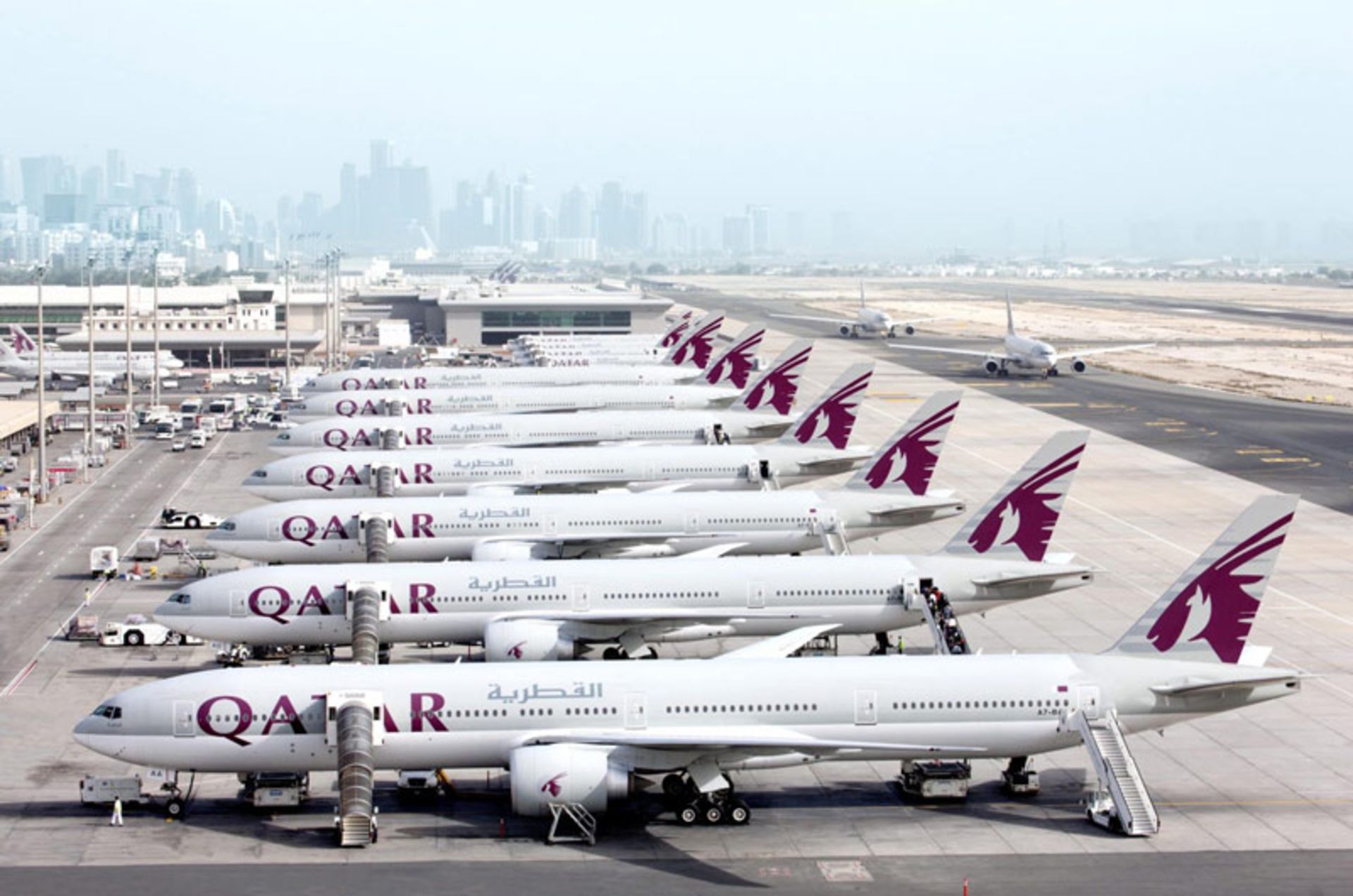 Qatar Airlines 
