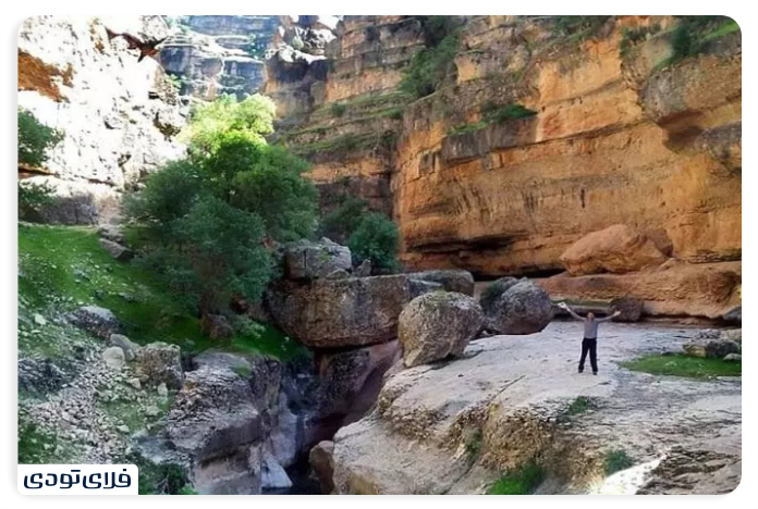 Iroducing the attractions of the Shirz Strait