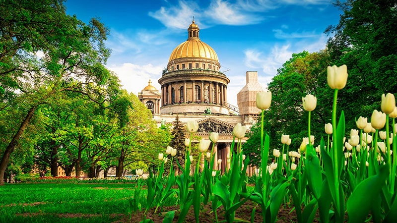 St. Petersburg weather in spring (March - May)