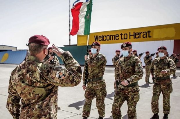The world's top armies in 1