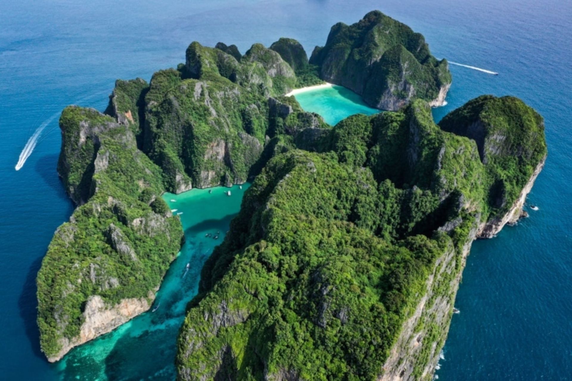 The islands of fi in Phuket