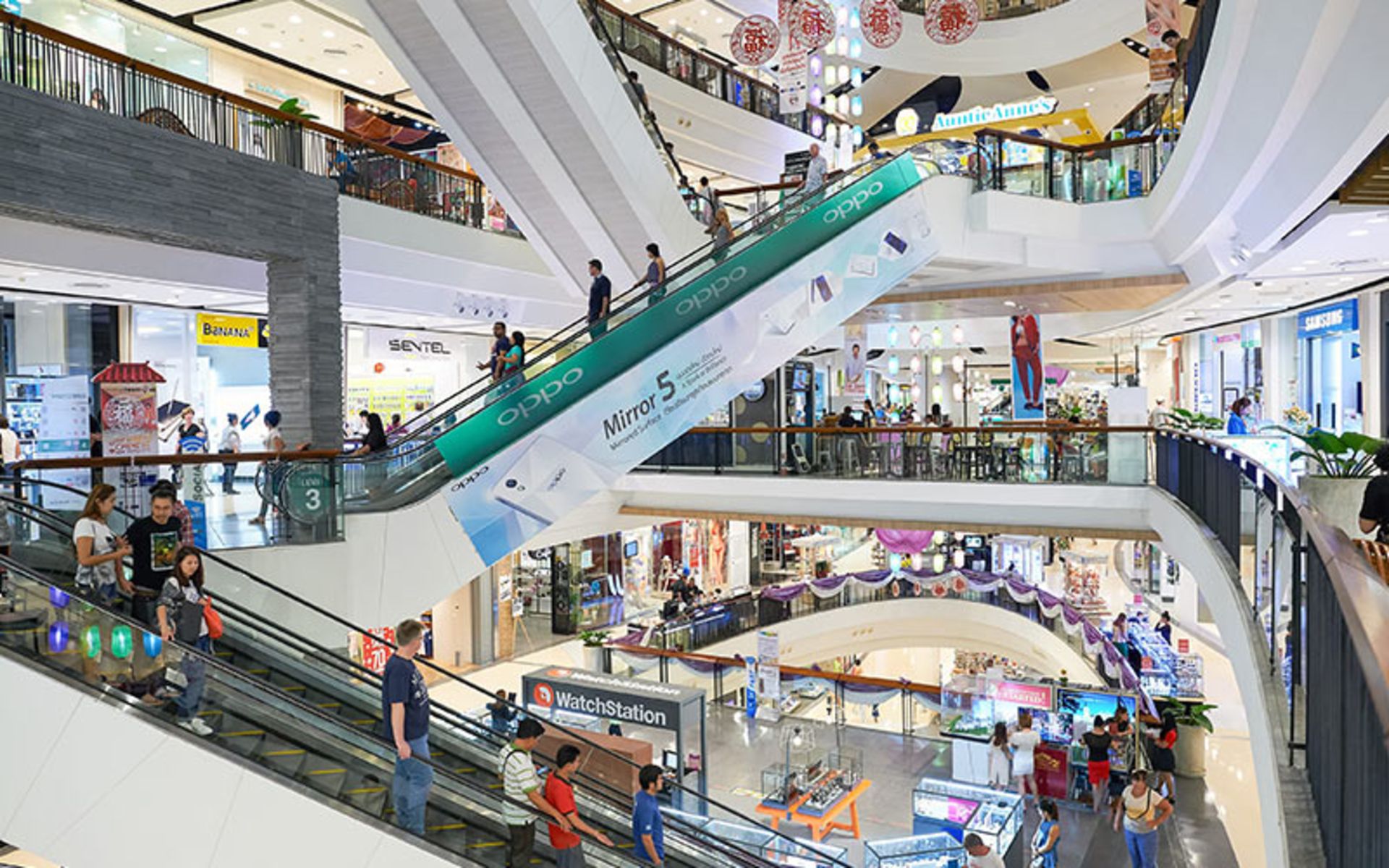 Ceral Pattaya floors
