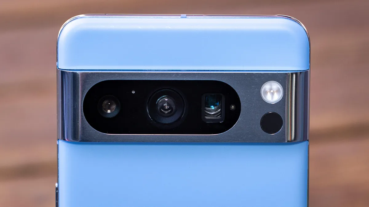 Pixel 8 cameras