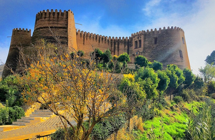 Introducing Falak Alaflak Castle
