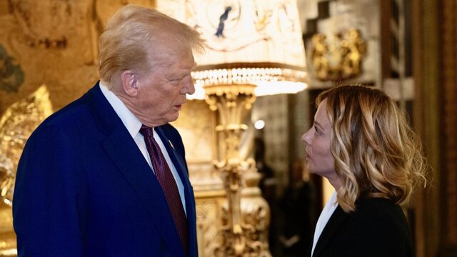 New York Times: Europe was not in the process of Iran -US negotiations