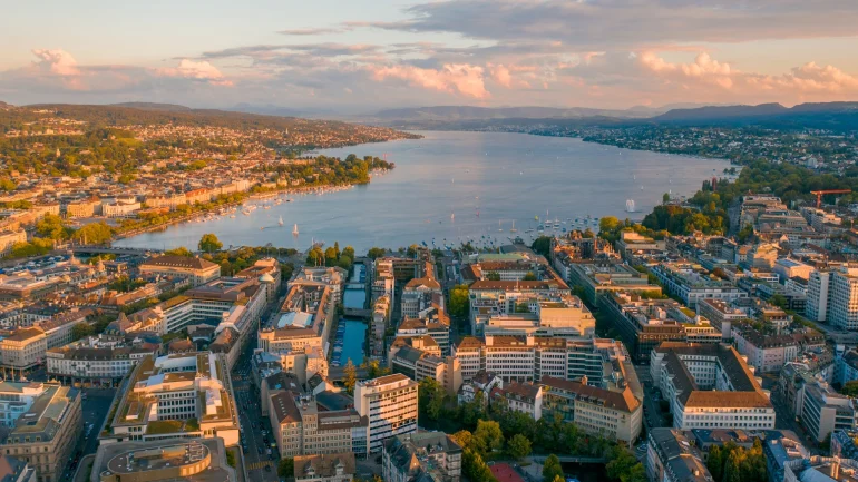 Travel Guide to Switzerland