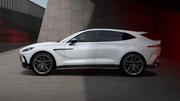 Aston Martin DBX S side