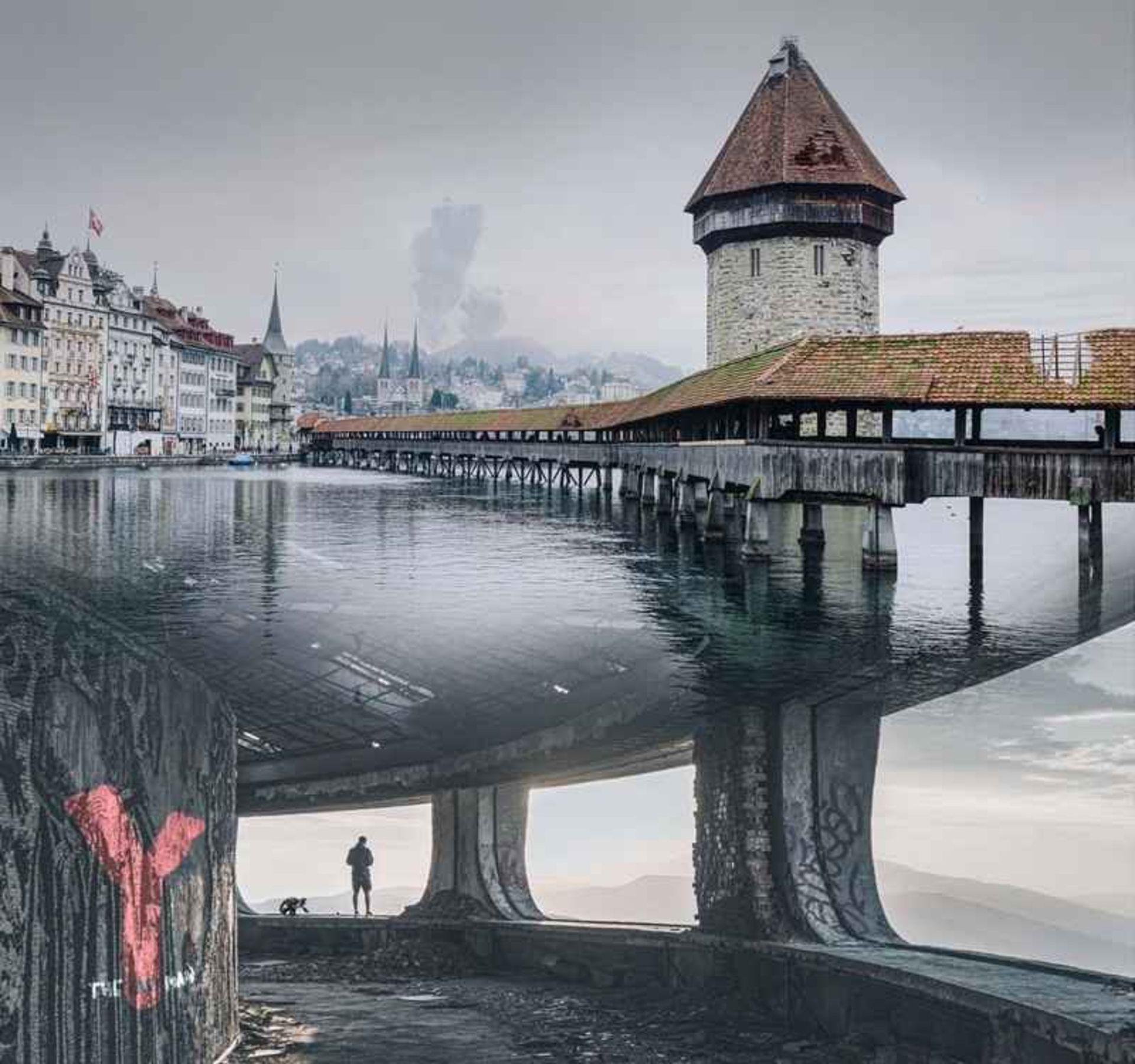 Surreal Photo from the road under the sea
