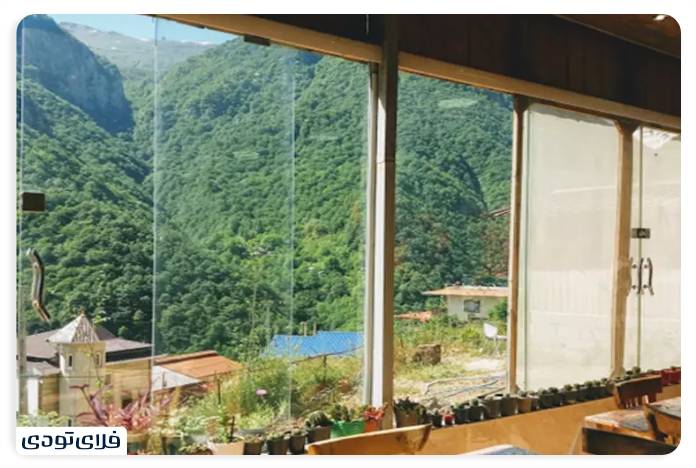 Restauras, cafes in the forest of two thousand three thousand