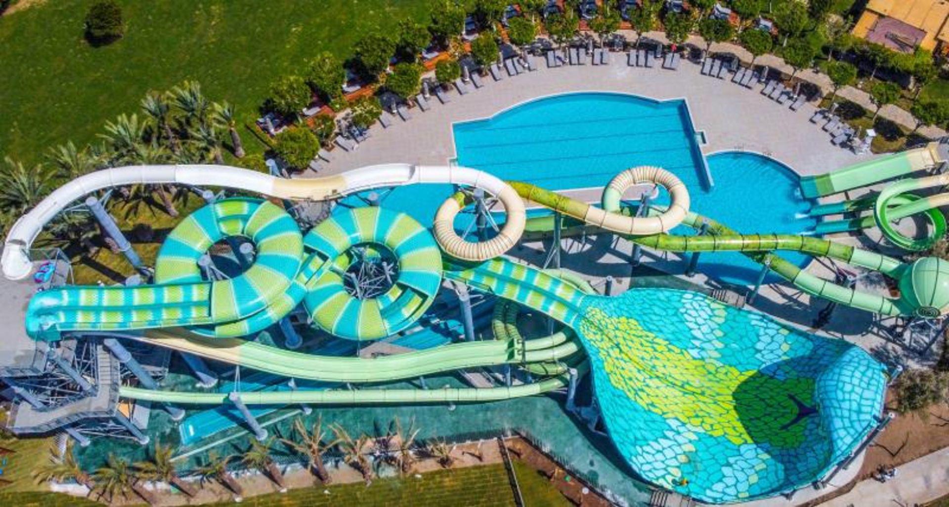 Lara Cockout Hotel Water Park