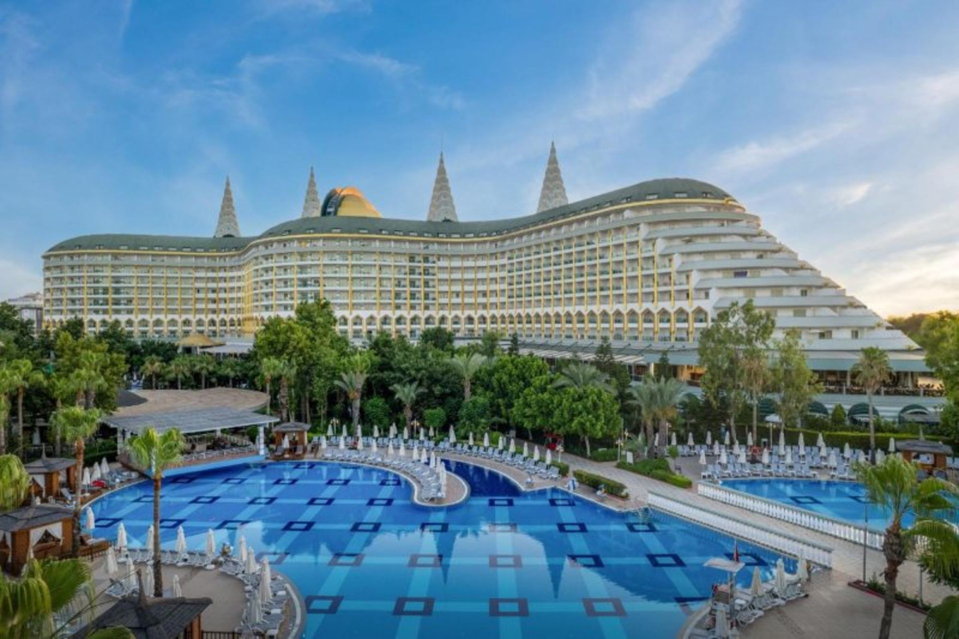 Imperial Dolphin Hotel 