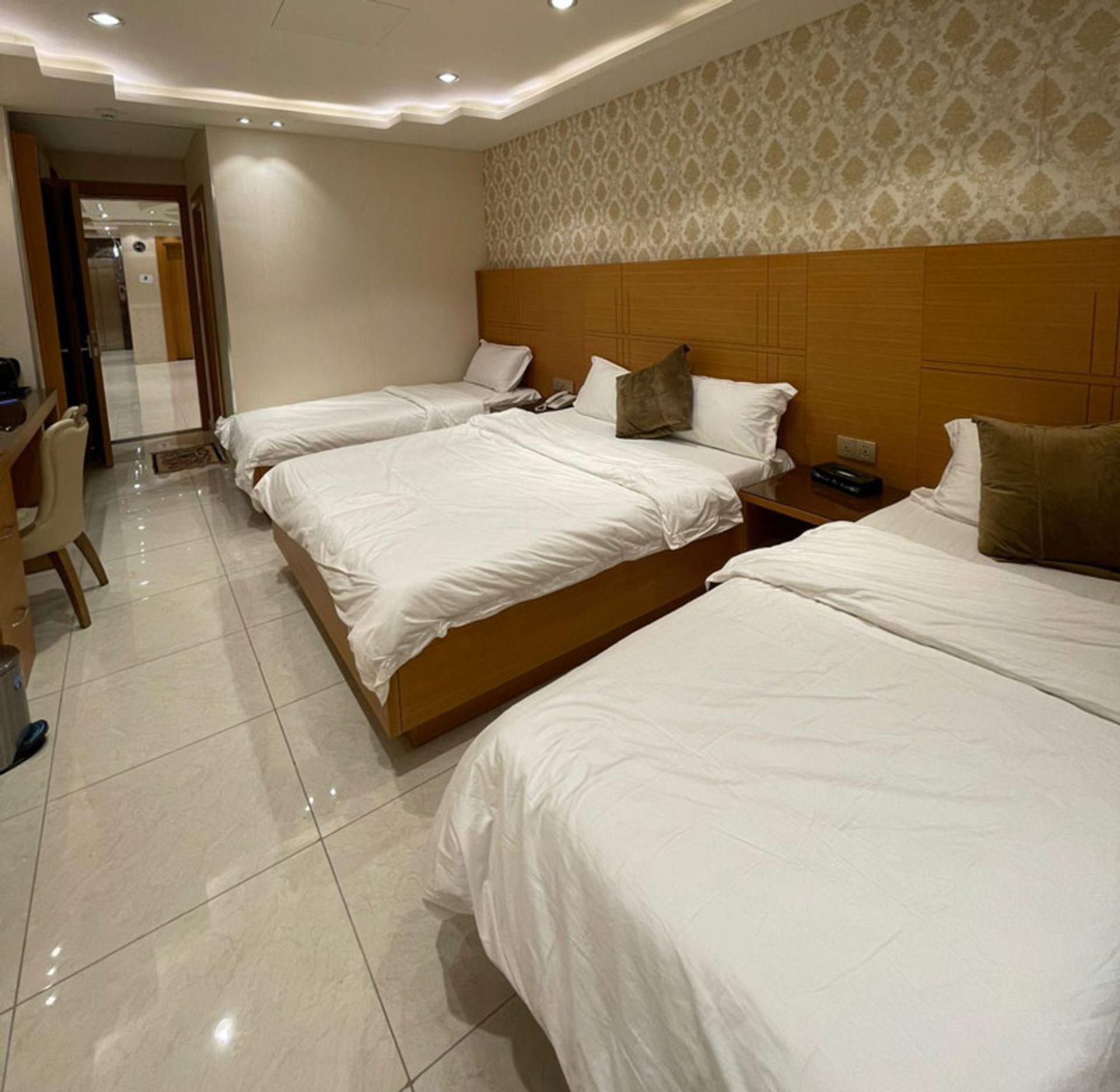 King's Hotel Room or Coach Malik