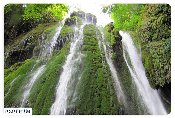   Kabudwal Falls in Autumn and Wier