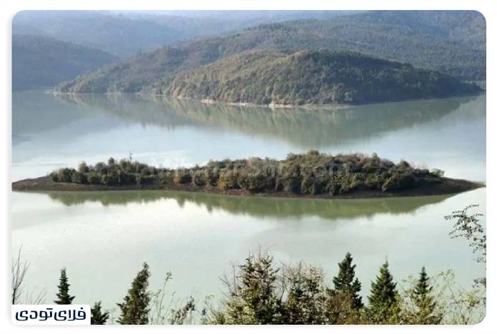 Island of Dam in Lefur