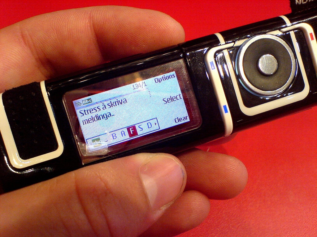 5 --- 7280 Can the Samsung iPhone and Galaxy flagships learn from Nokia phones? - Digino