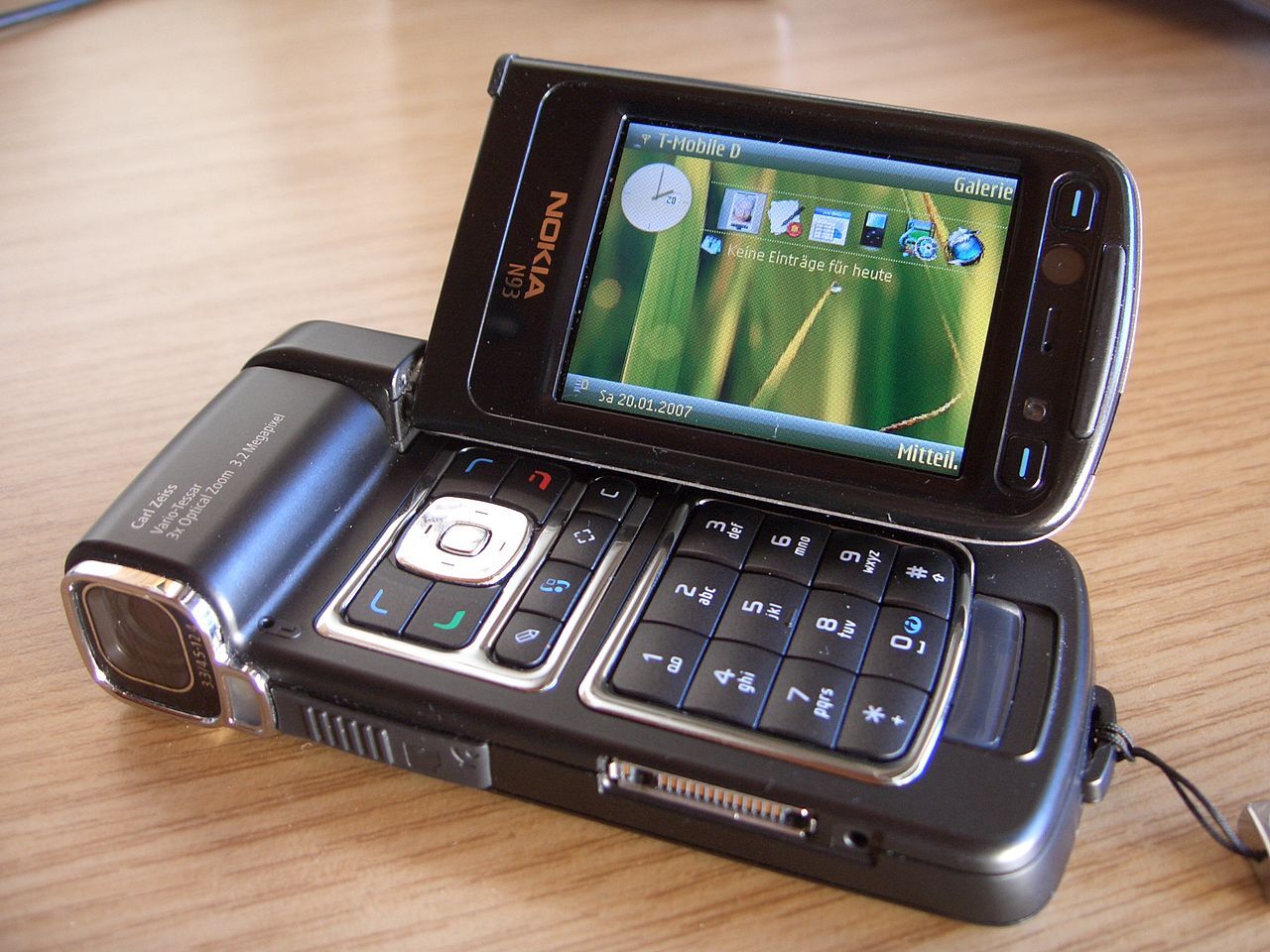 5 --- n93 Can the Samsung iPhone and Galaxy flagships learn from Nokia phones? - Digino