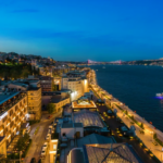 Paradise Shopping in Istanbul