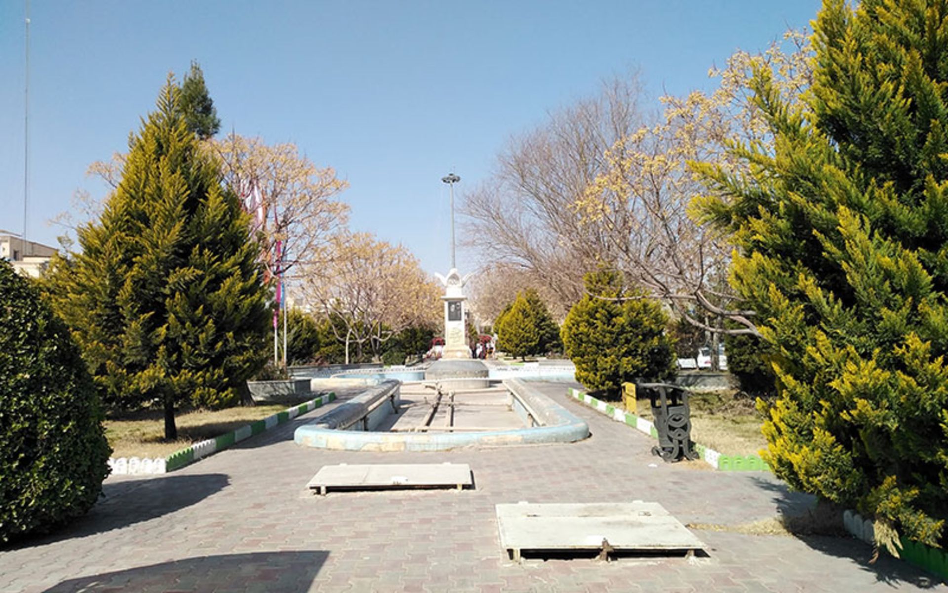 Nature of Garmsar Park