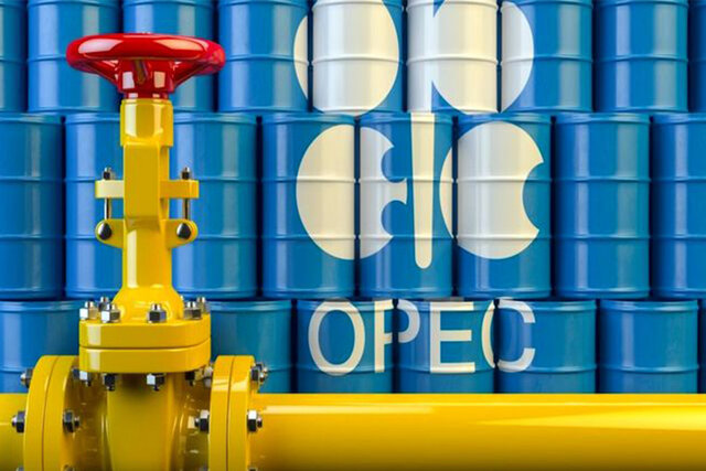 Video/ The first annual decline of shale oil production after a decade