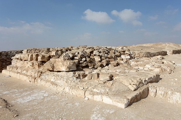 Riddle of Pyramids