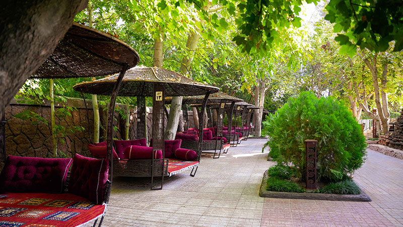 Shandiz Golden Restaura from the best restaura in Shiraz