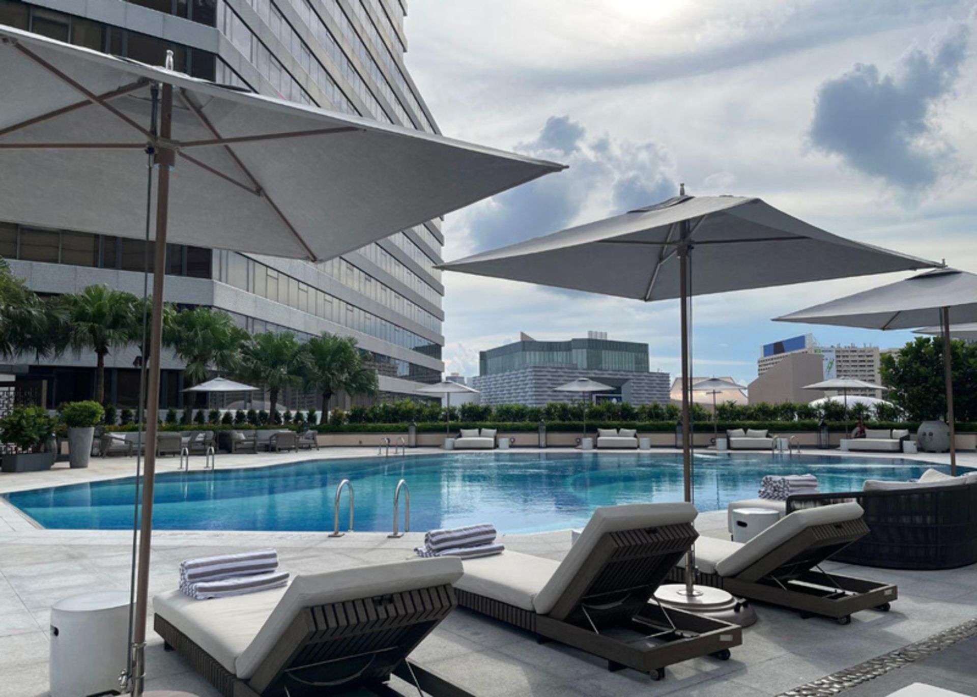 Pool Rest Beds at Hong Kong Rege Hotel