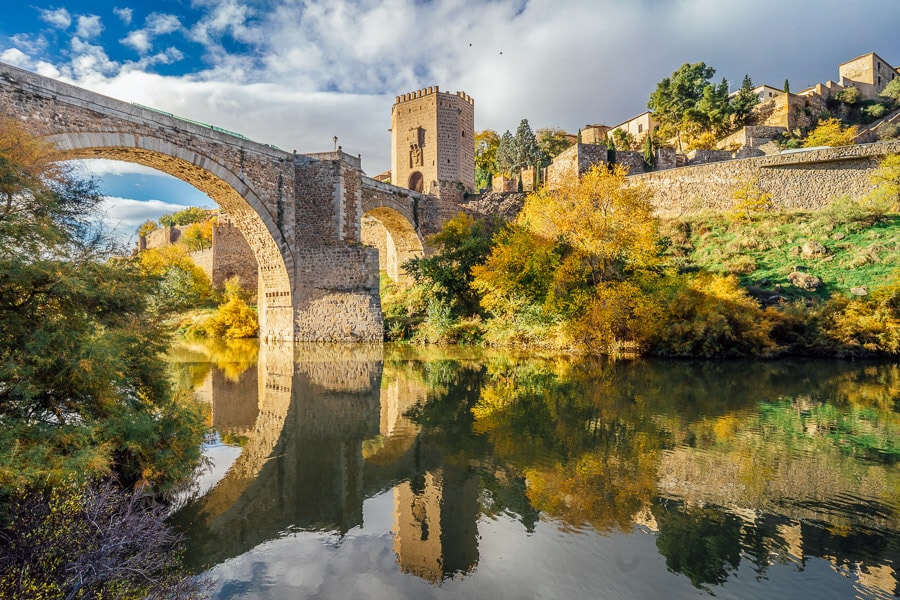 7. Poete de Alcaara