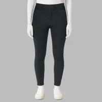 Model 65 Calculated Jeans Model