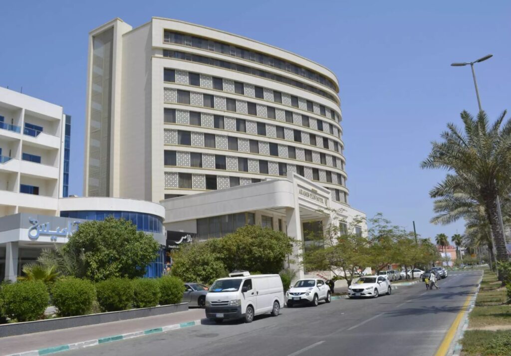 Aramis Plus Hotel