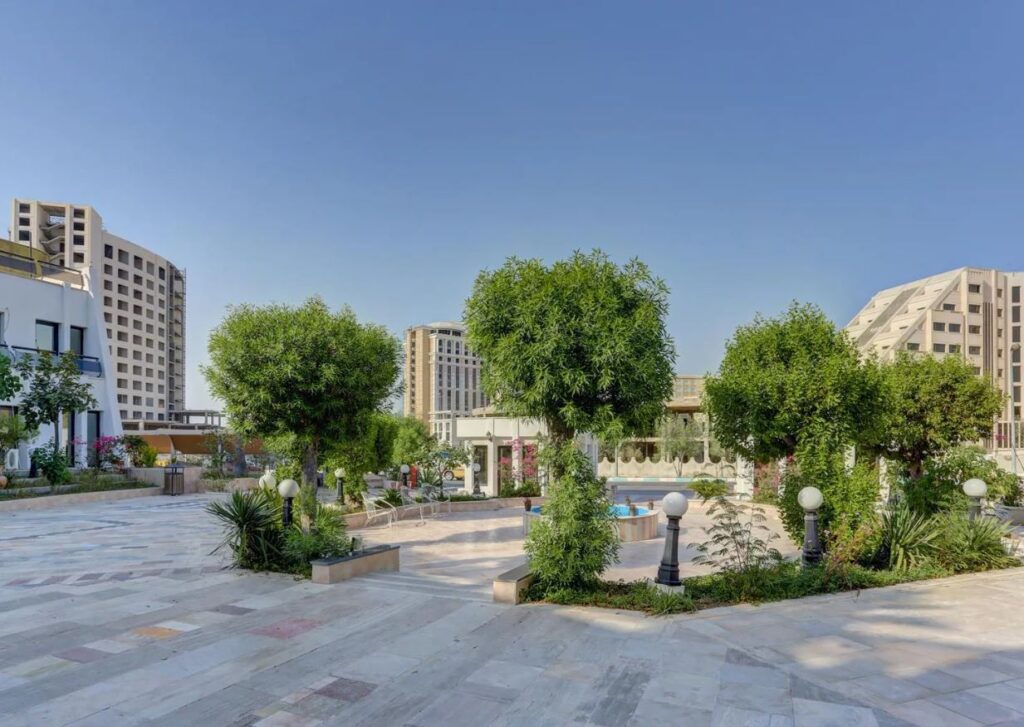 Jam Jam Hotel One of the best hotels in Kish