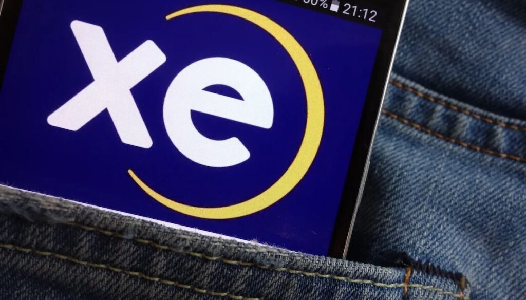 XE Currency app