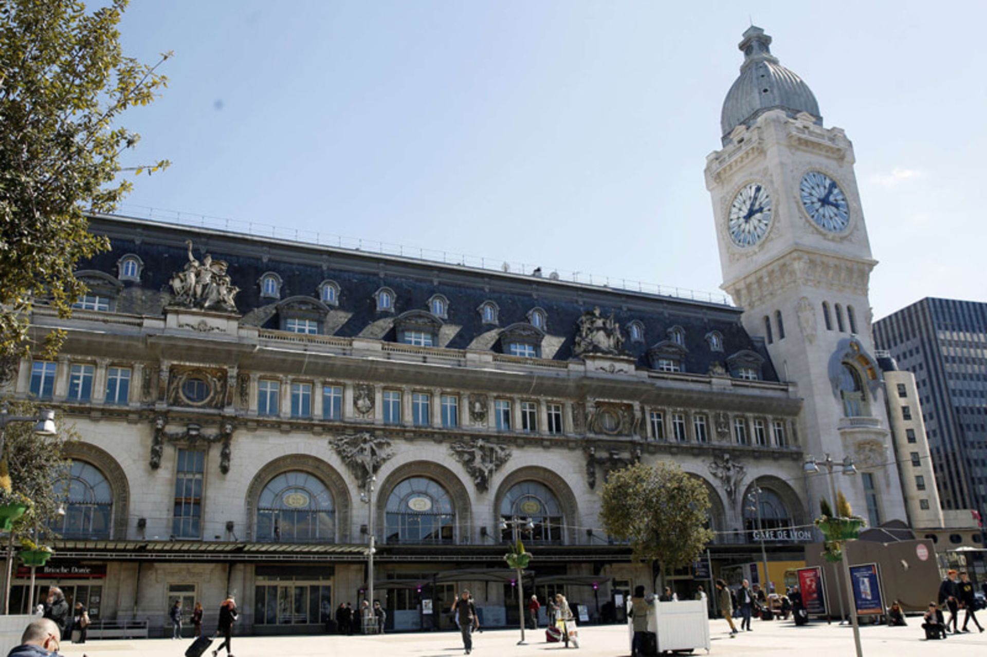 Lyon train station facade