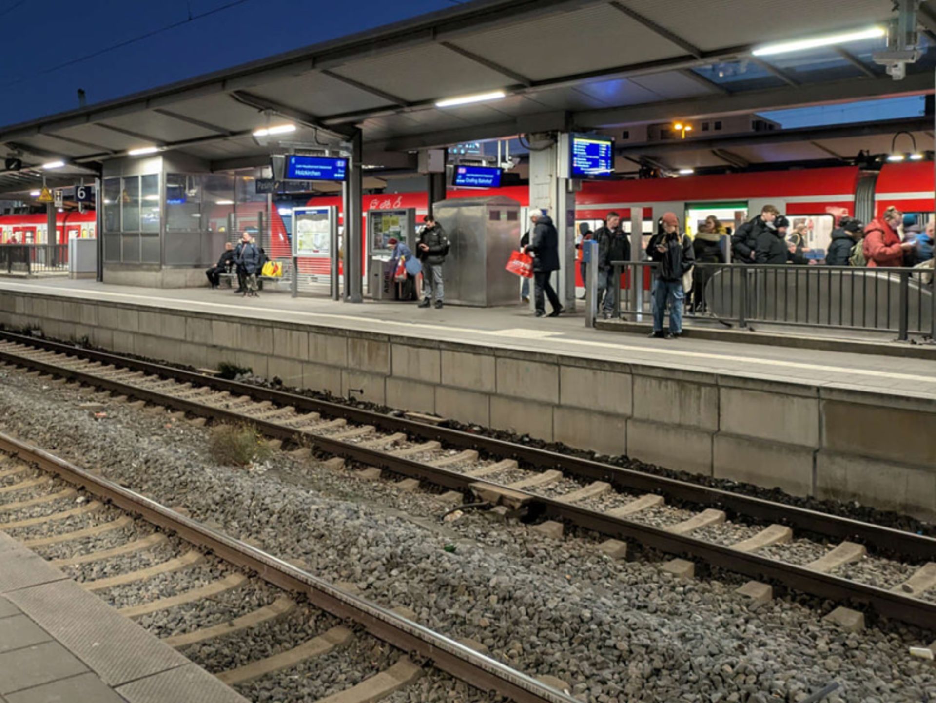 Passengers at Munich-Pazing Station