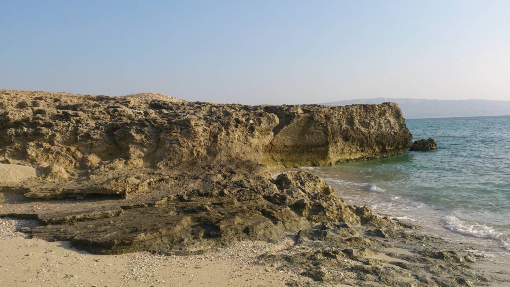 Sights of Hondurabi Island of Kish