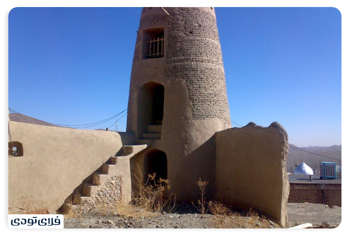 Isfahan Lanjan Four Tower of Bahadaran Garden