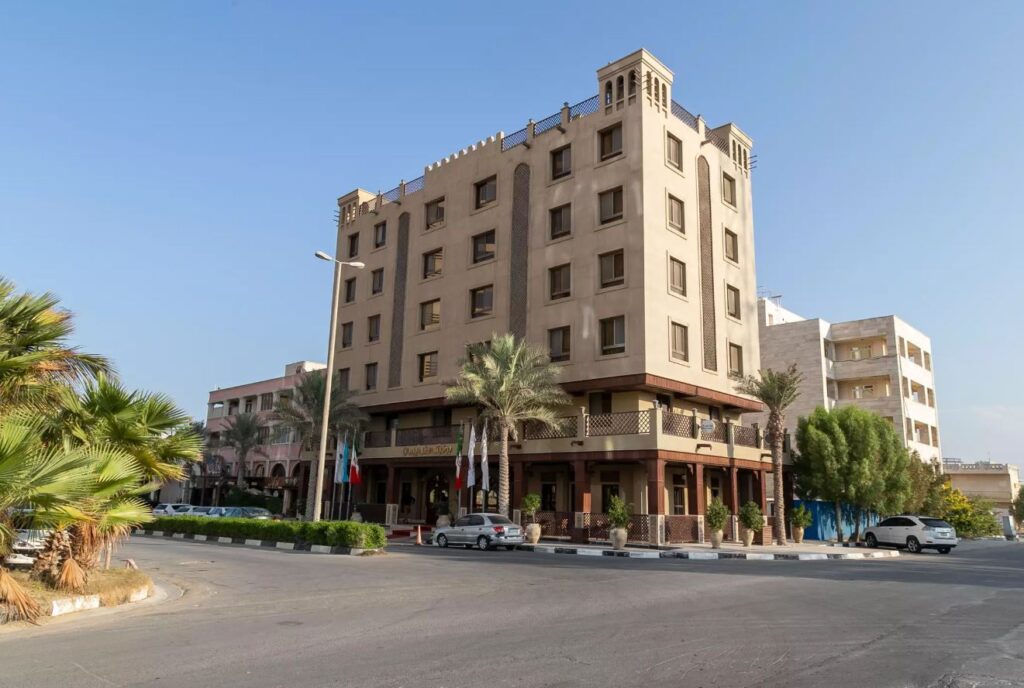Hotels close to Qeshm Kharabs Cave