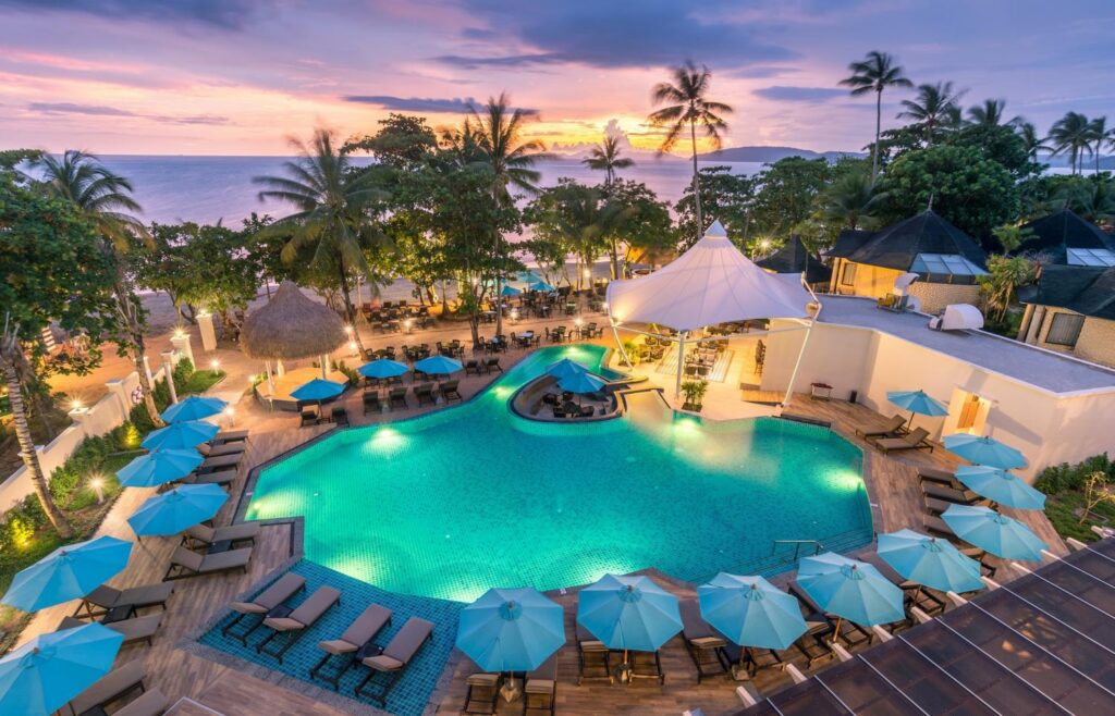 Stay in Thailand in fro of Sri Lanka
