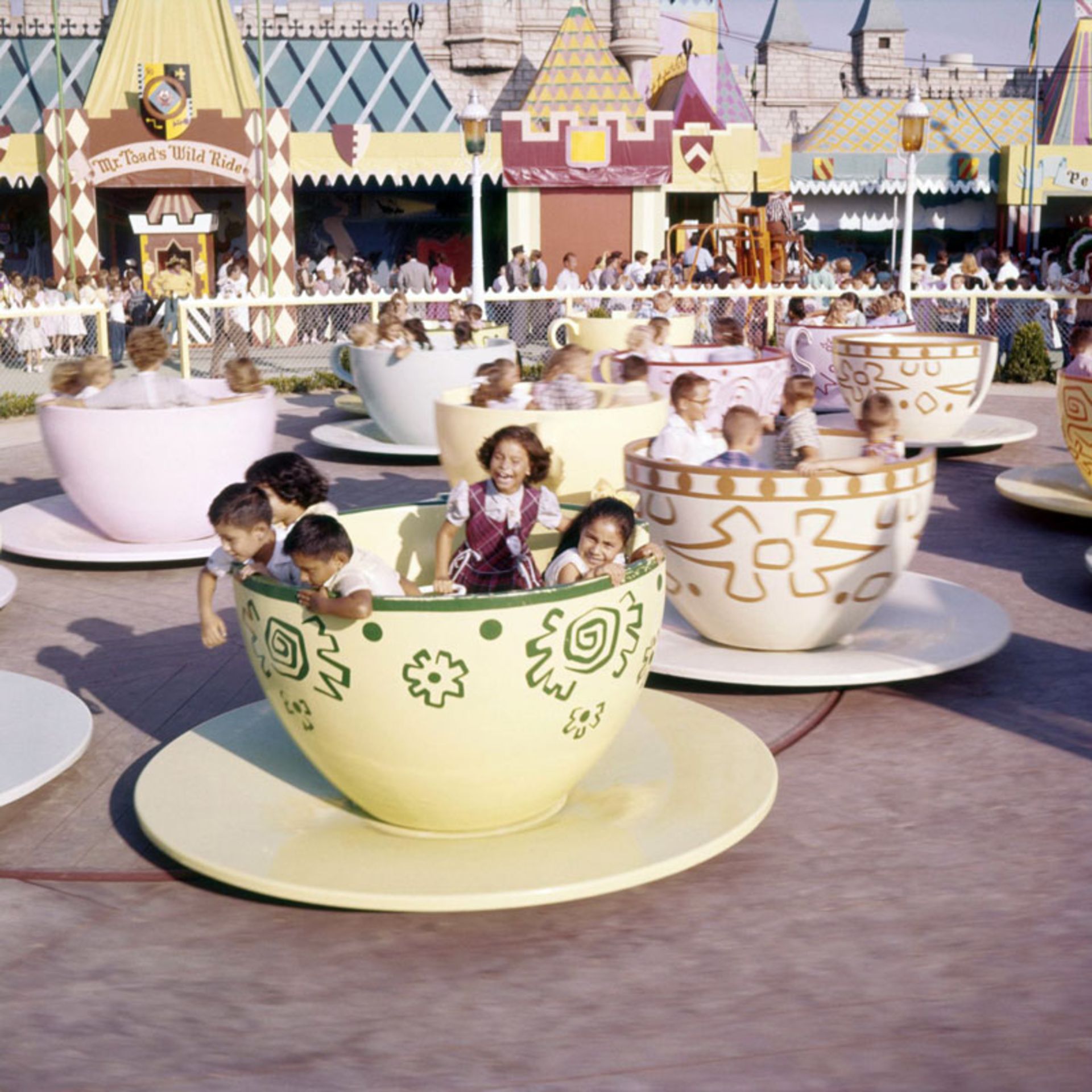 Children's play in Disneyland America