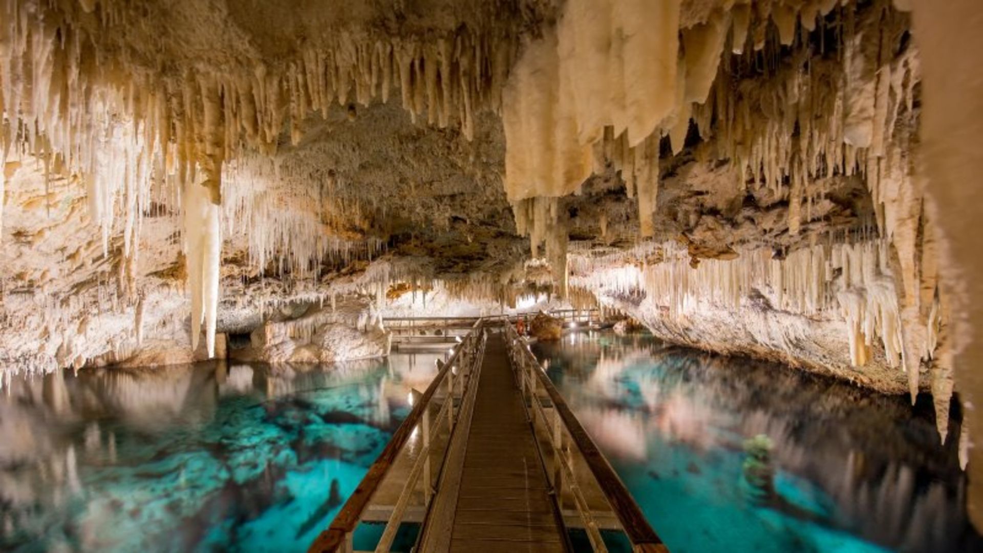 Bermuda's Crystal and Faasy Caves