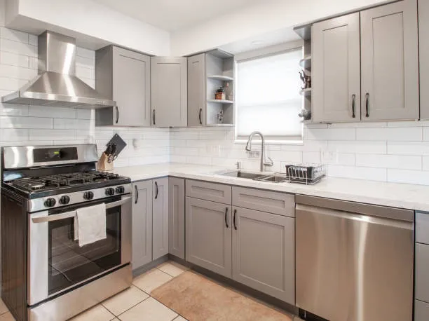Tusi cabinets