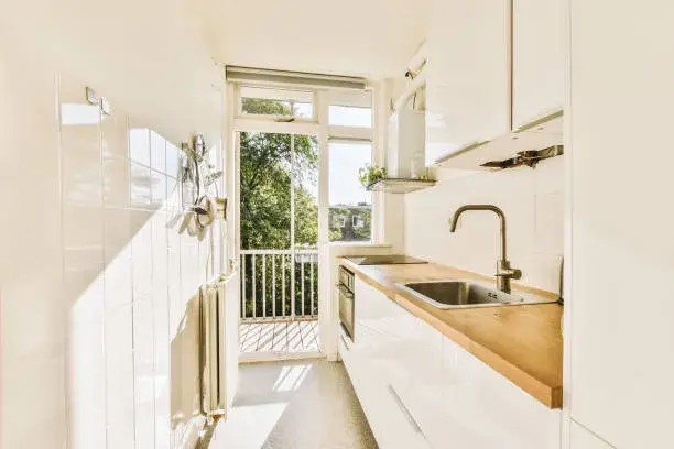 White cabinet