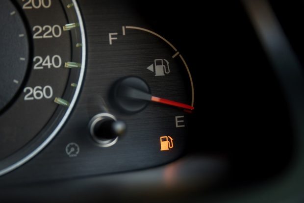 Understand the direction of the car's door