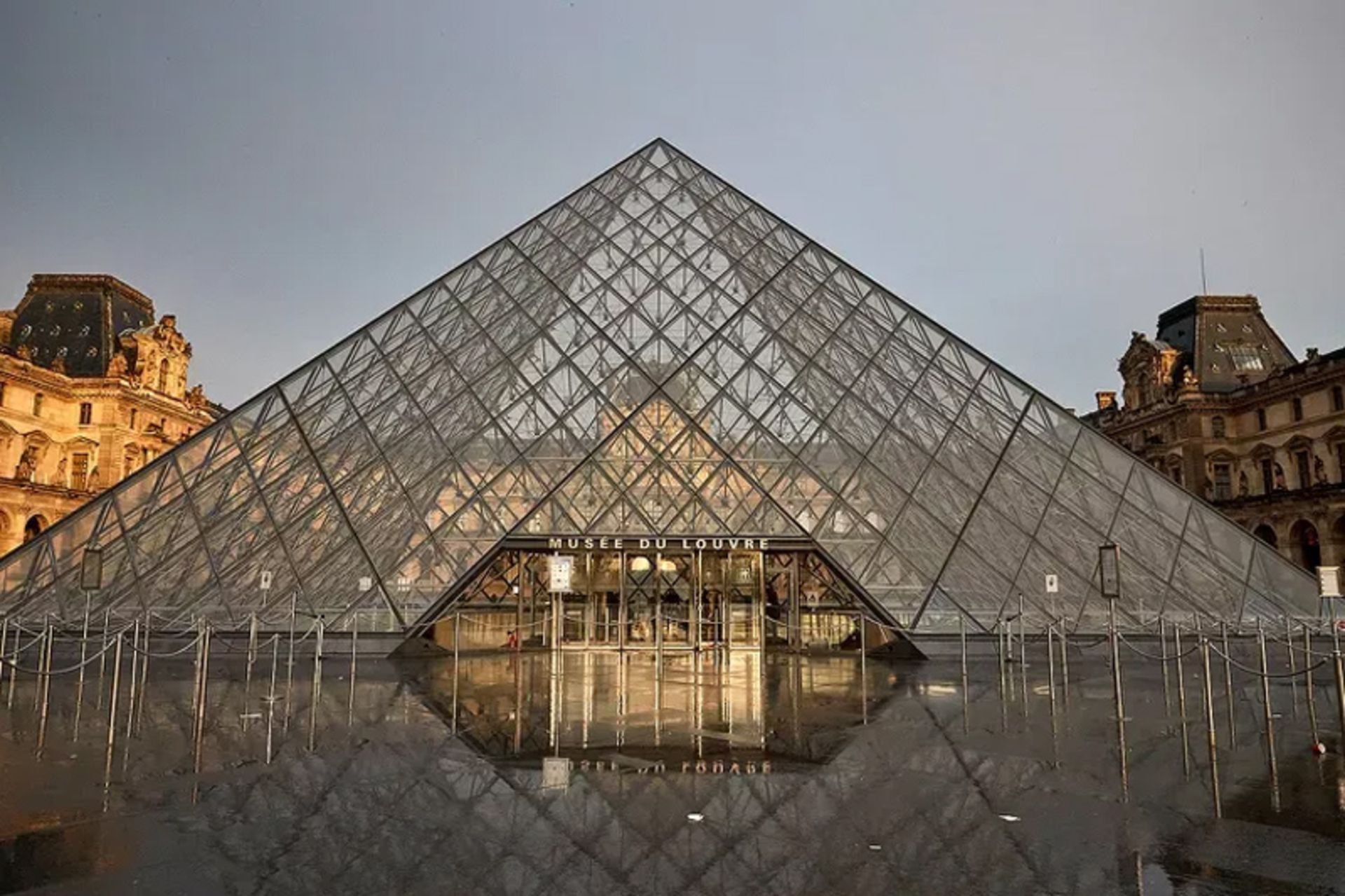 Louvre's glass pyramid