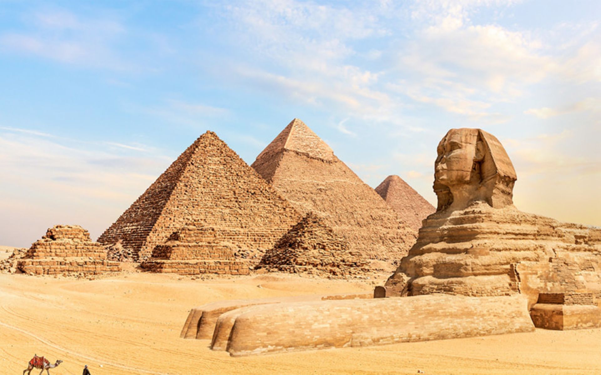 Pyramids of Giza and Statue 