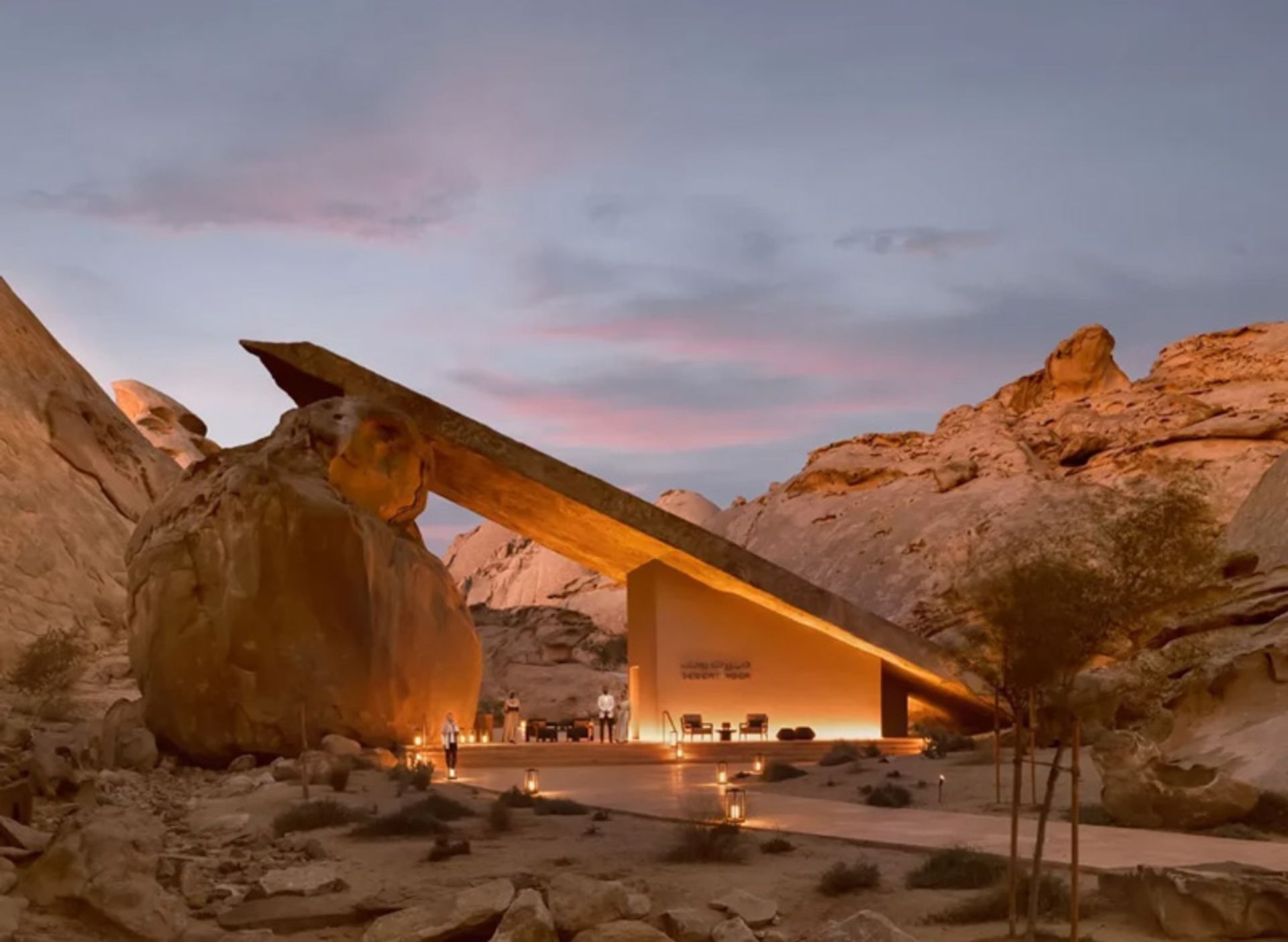 A building with sustainable architecture in the Rock Desert Project
