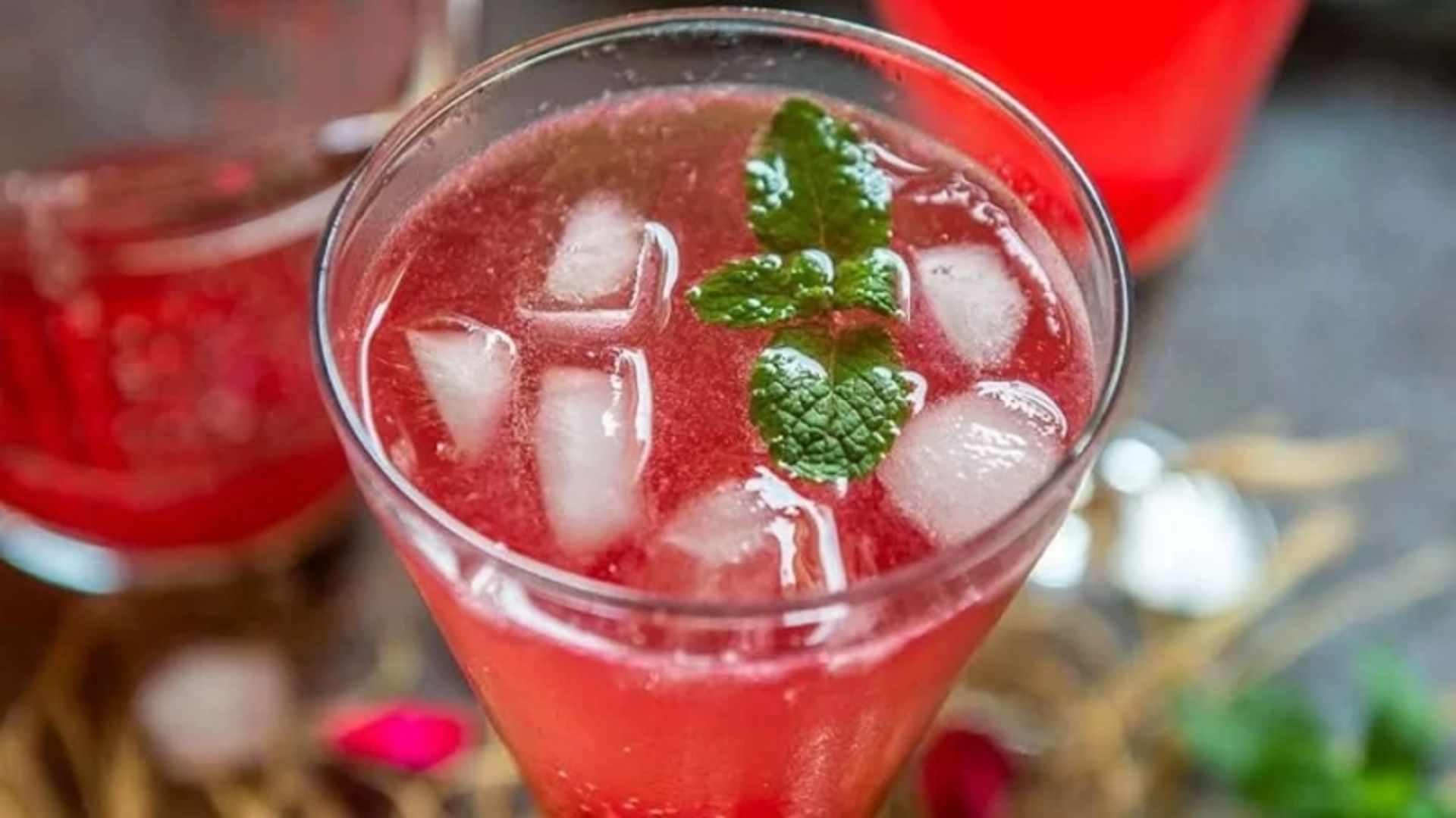 Mughery of Mohammadi flower syrup with ice