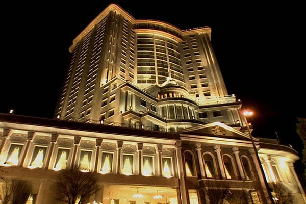 The benefits of staying at the Golden Palace Hotel in Mashhad