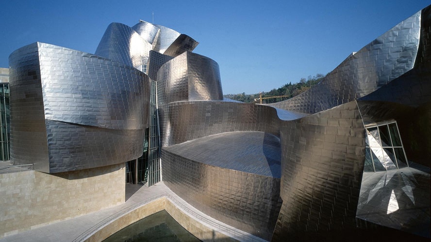 Iroducing the Guggenheim Bilbao Museum of Spain